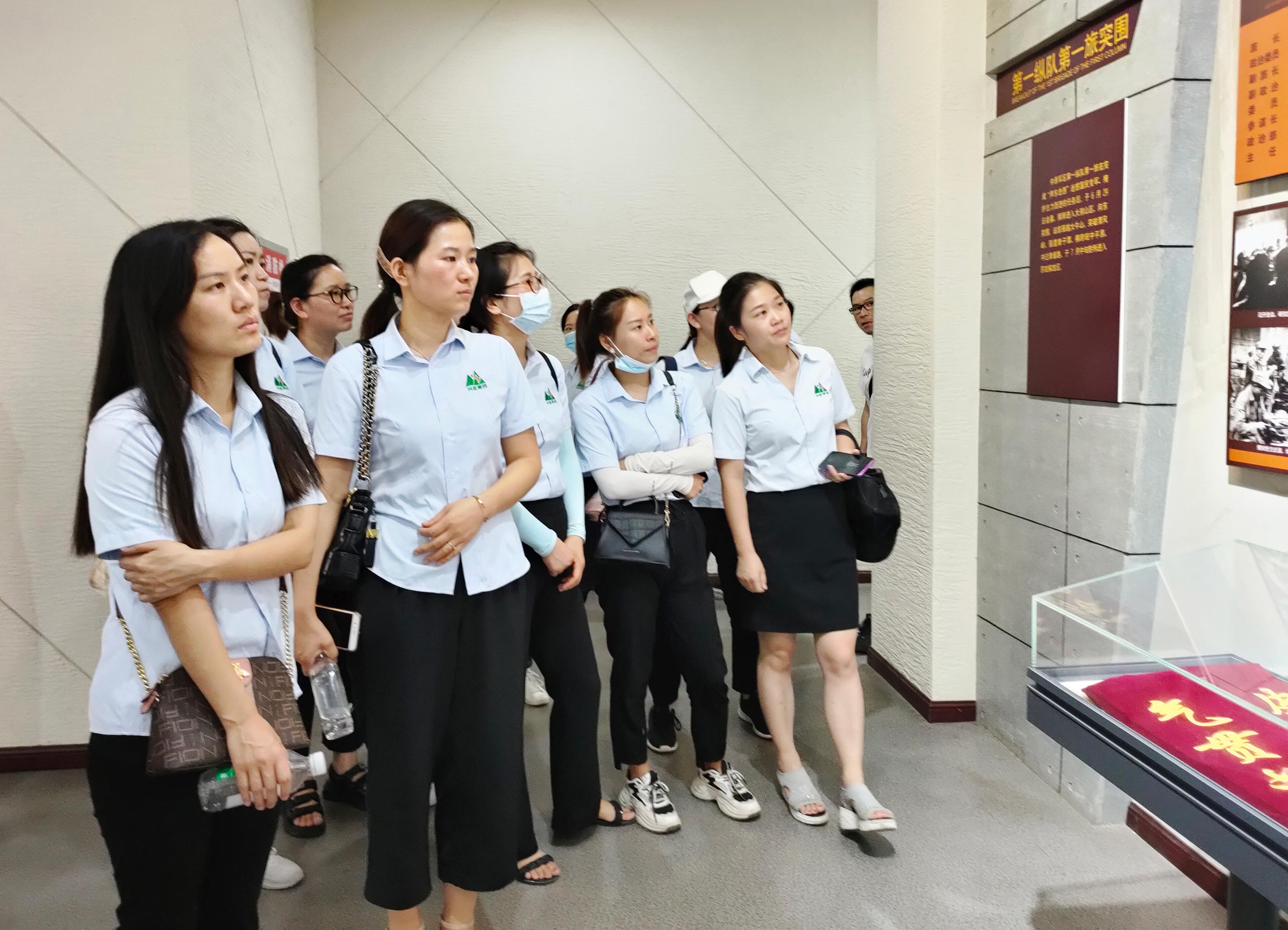 1597650736615047.jpg 1597650736615047.jpg