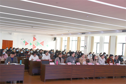 正面照.jpg 正面照.jpg