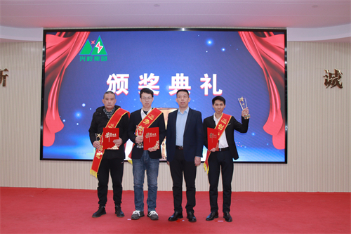 IMG_2435.jpg IMG_2435.jpg