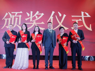 營銷新秀.JPG 營銷新秀.JPG